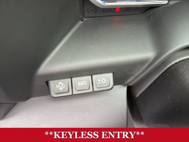Used 2024 GMC Sierra 2500 AT4 w/ AT4 Premium Plus Package AWD/4WD image 13