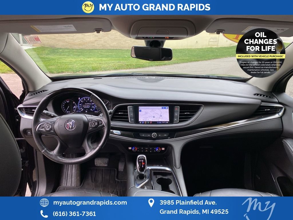 Used 2021 Buick Enclave Avenir w/ Avenir Technology Package image 16