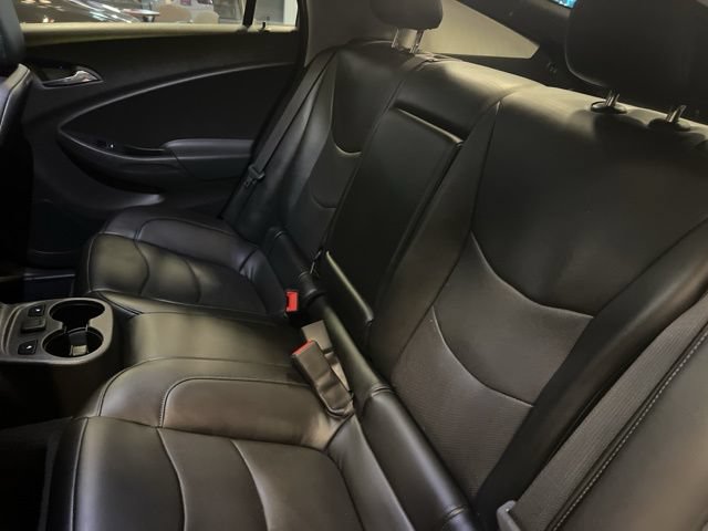 Used 2018 Chevrolet Volt Premier FWD image 12