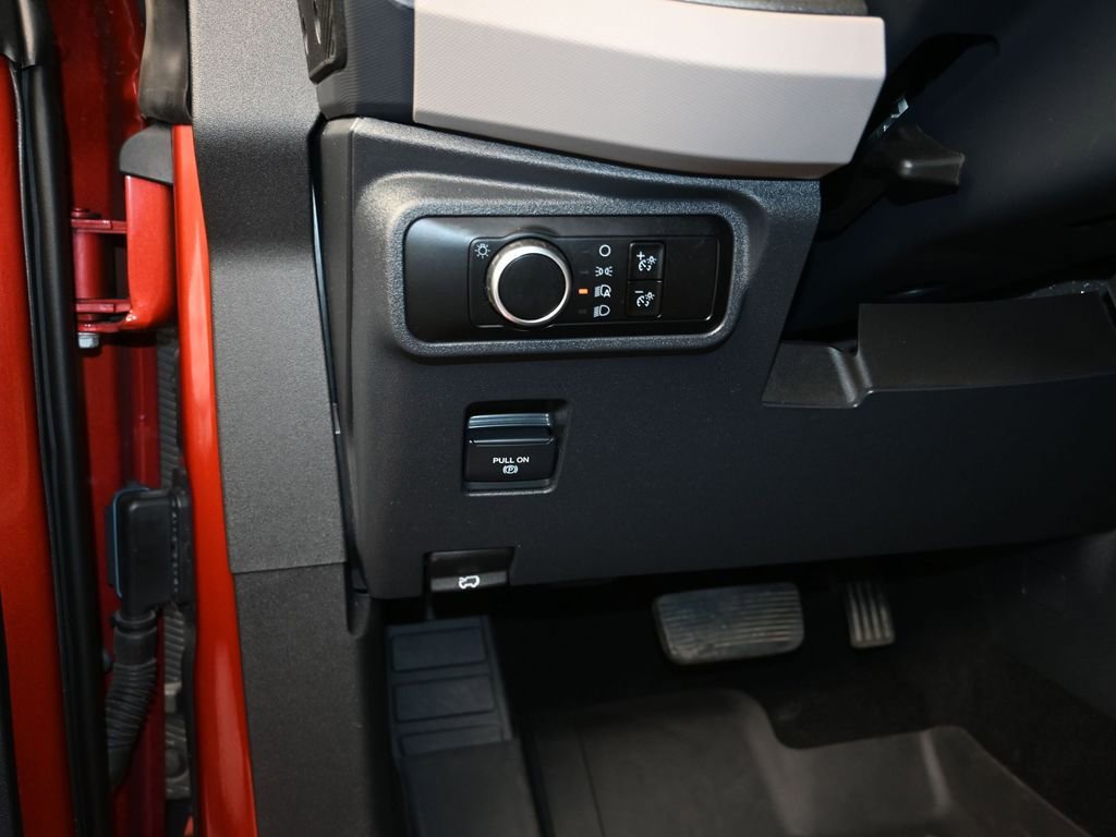 Used 2024 Ford Bronco Wildtrak image 13