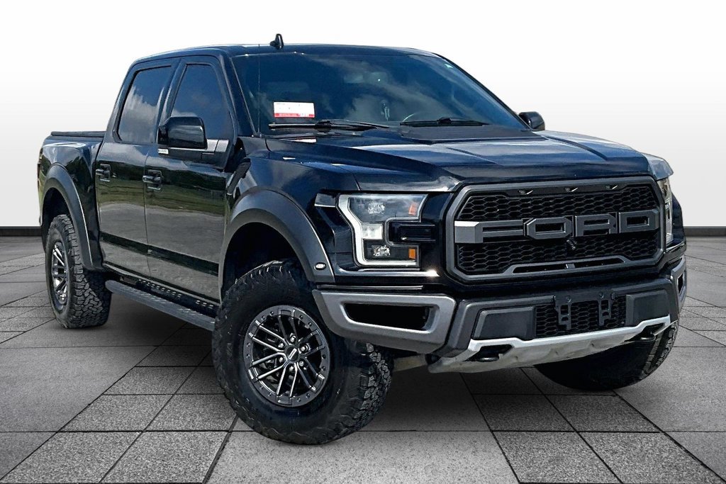 Used 2019 Ford F150 Raptor w/ Equipment Group 802A Luxury AWD/4WD image 2
