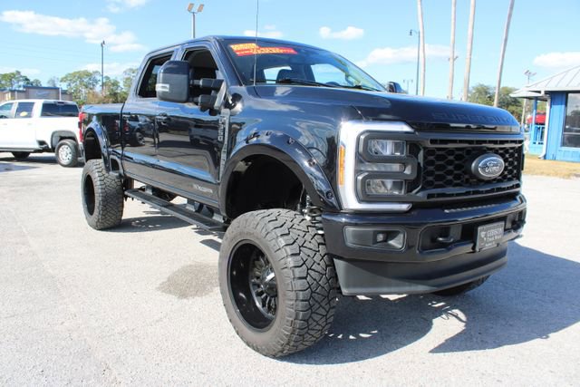 Used 2023 Ford F350 Lariat w/ Sport Appearance Package image 15