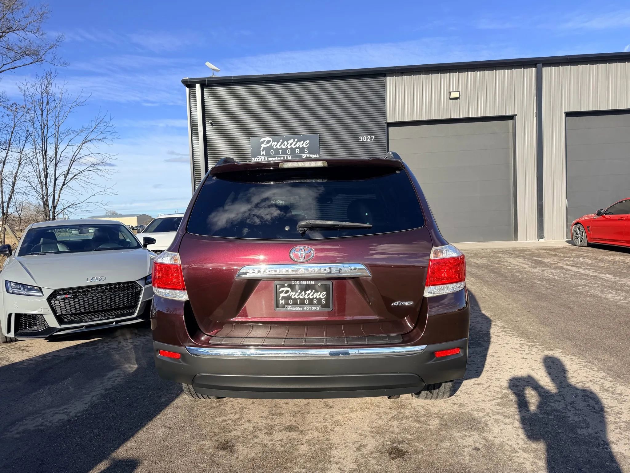 Used 2011 Toyota Highlander Limited w/ Tow Pkg image 5