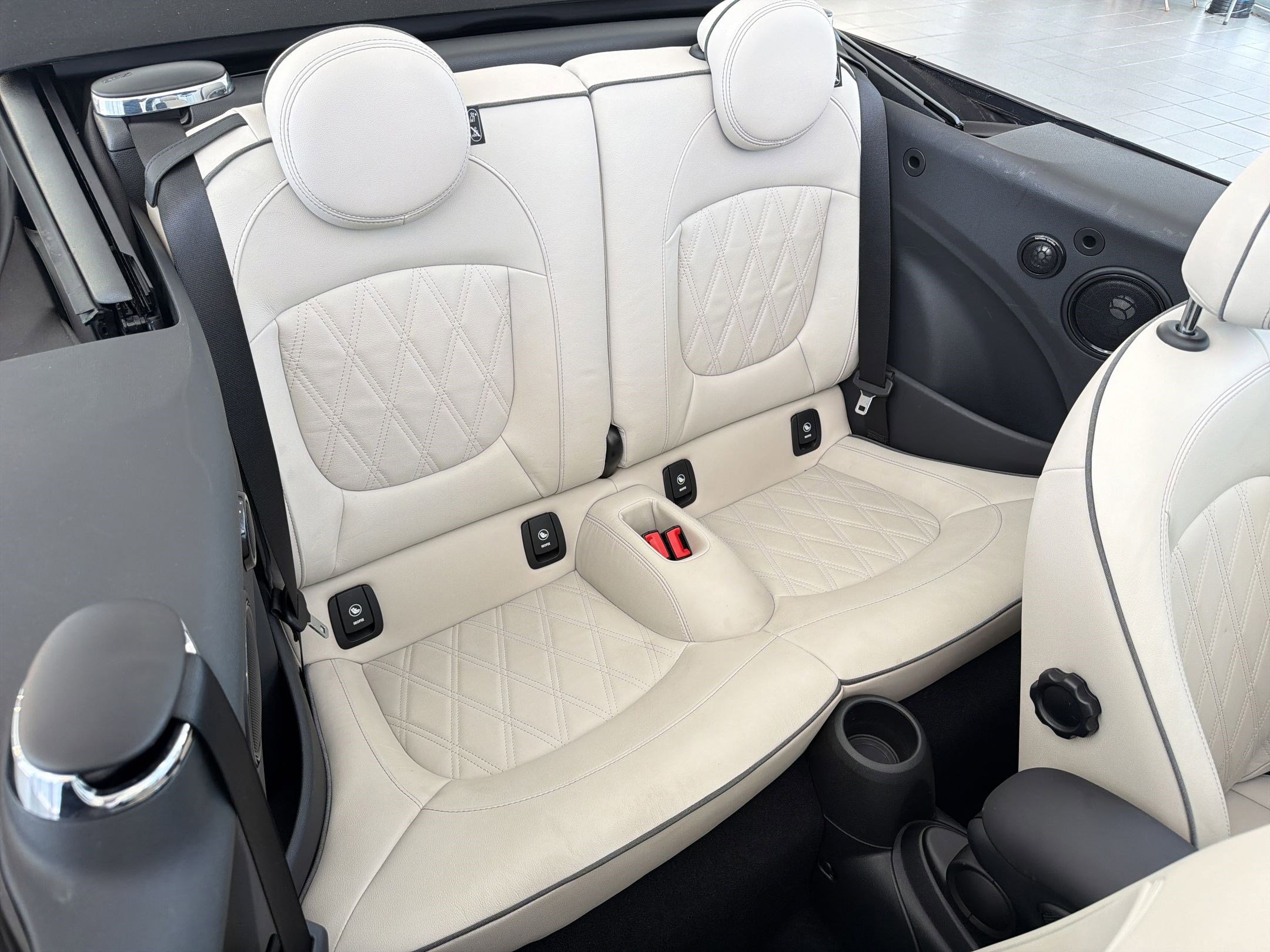 Certified 2024 MINI Cooper S image 29