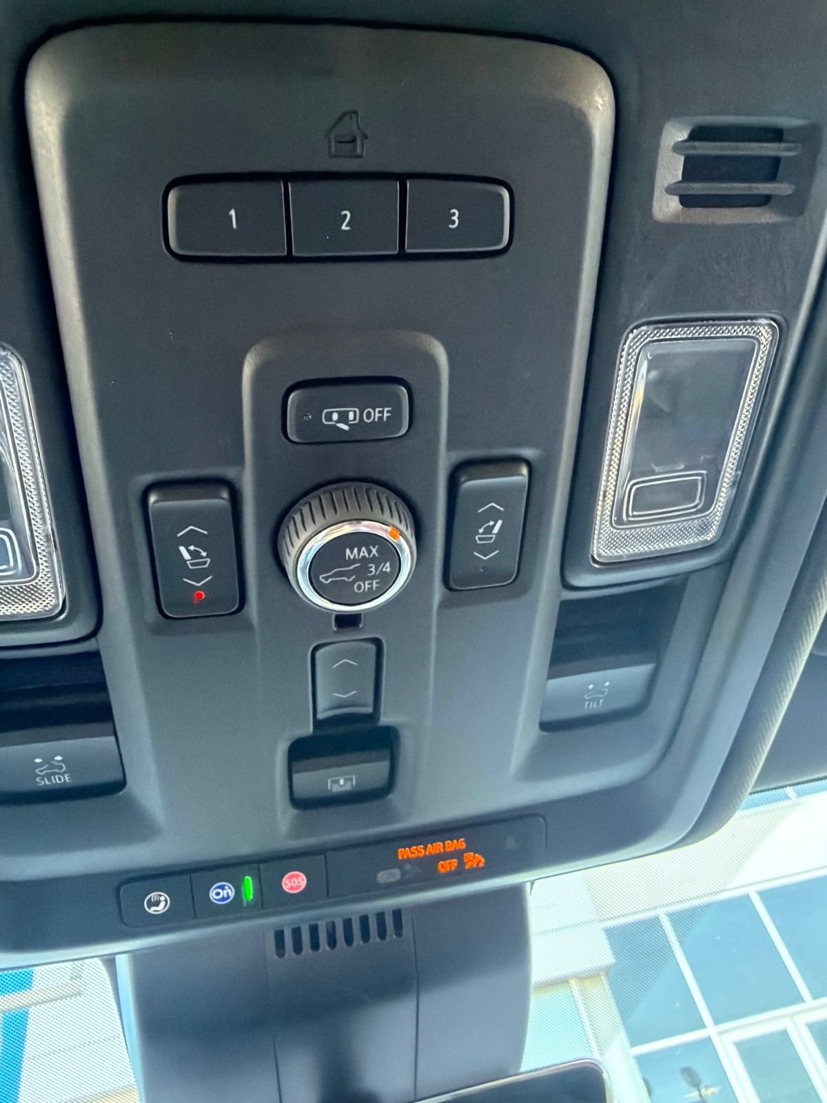 Used 2023 GMC Yukon XL Denali Ultimate AWD/4WD image 30