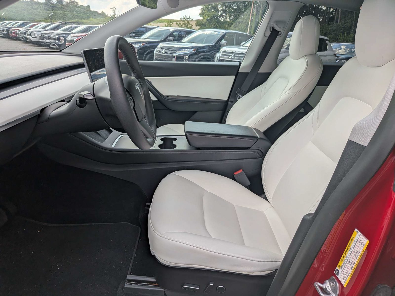 Used 2021 Tesla Model Y Long Range AWD/4WD image 19