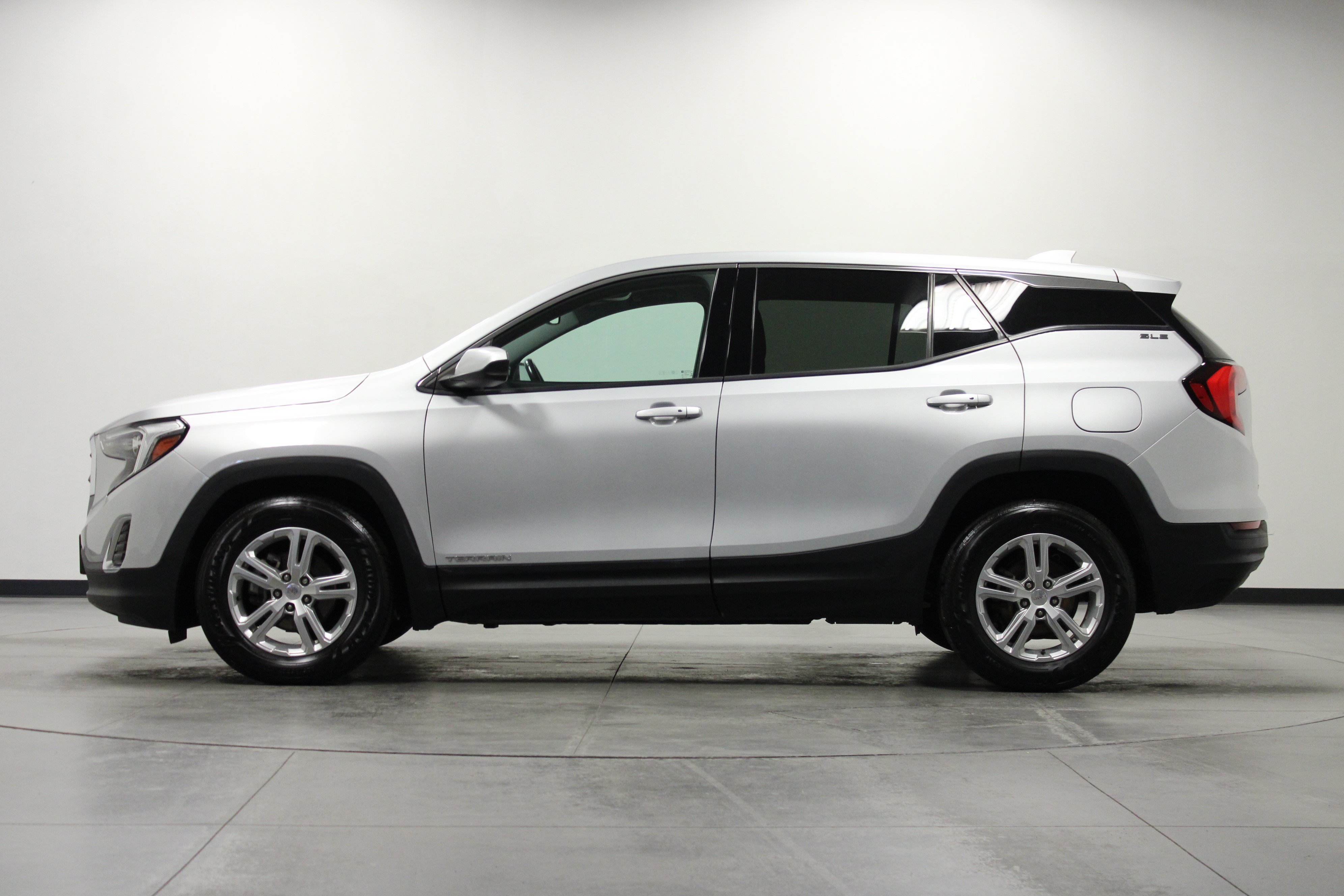 Used 2019 GMC Terrain SLE FWD image 7