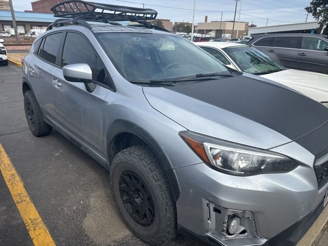 Used 2019 Subaru Crosstrek 2.0i Premium w/ Eyesight System image 2