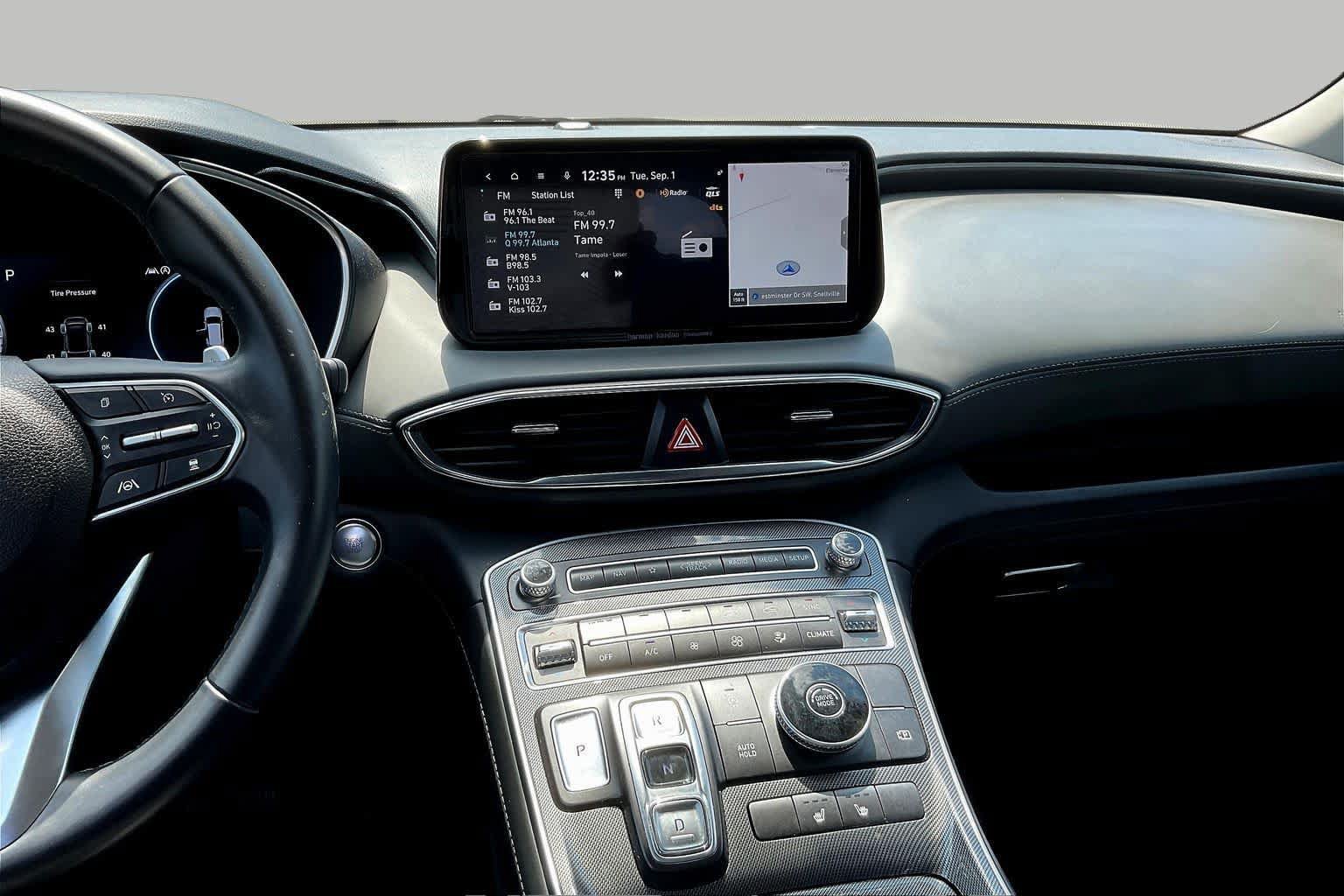 Used 2023 Hyundai Santa Fe SEL w/ Premium Package FWD image 7
