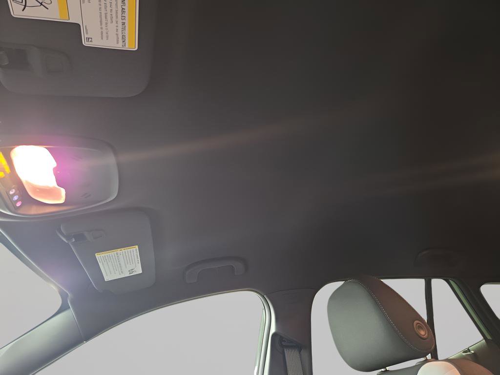 Used 2024 Chevrolet Trax RS image 28