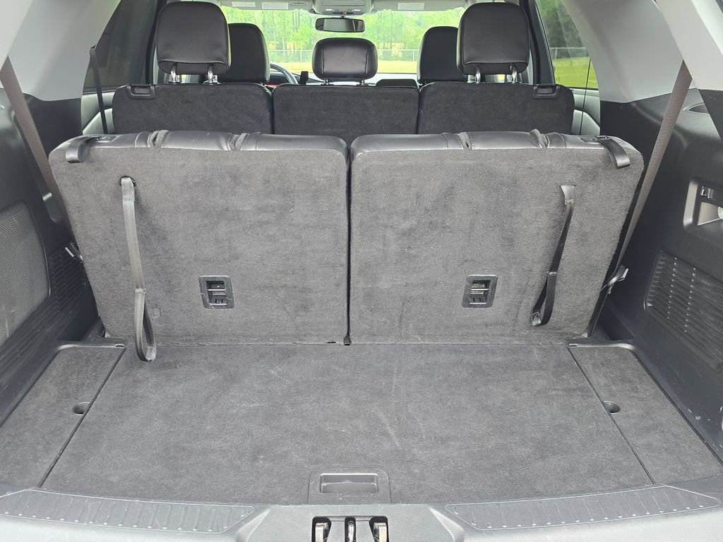 Used 2023 Ford Explorer Limited image 34