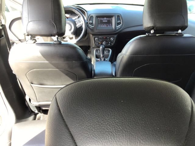 Used 2018 Jeep Compass Latitude w/ Popular Equipment Group FWD image 43