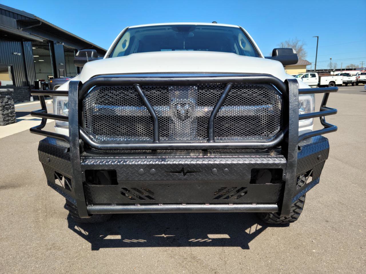 Used 2017 RAM 2500 SLT image 2