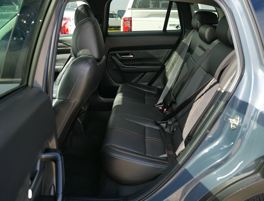 Used 2025 MAZDA CX-50 AWD 2.5 S w/ Premium Plus Pkg image 22