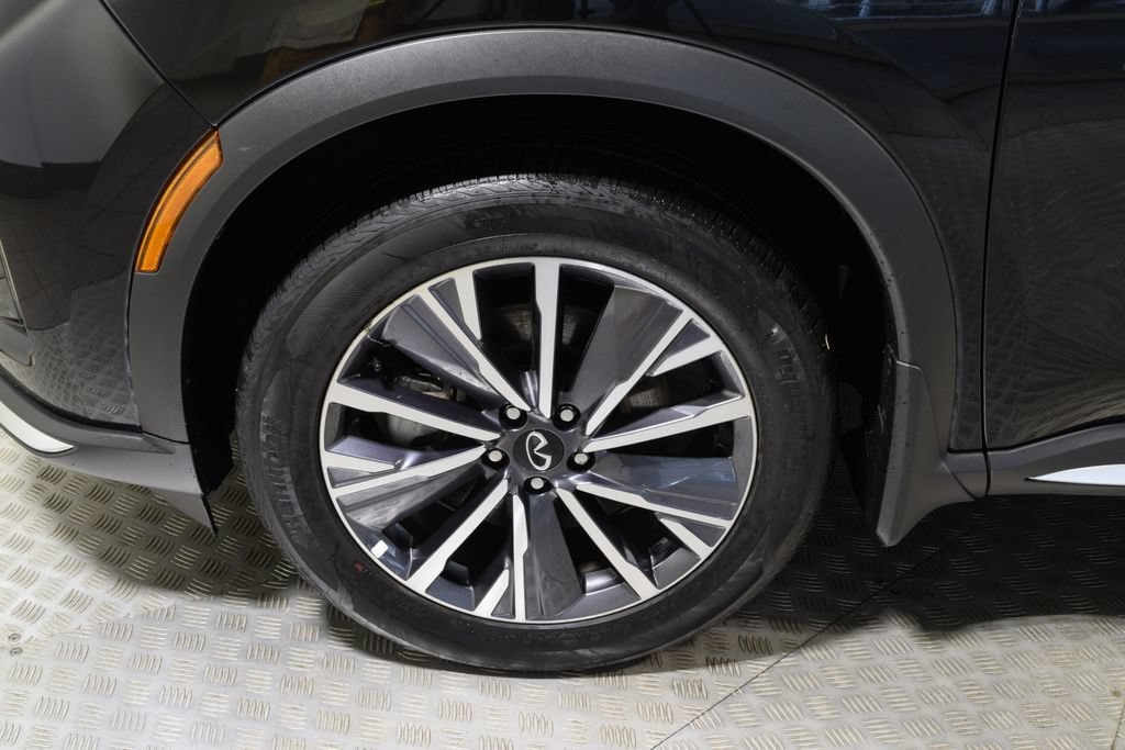 Certified 2026 INFINITI QX60 Luxe w/ Cargo Package AWD/4WD image 38
