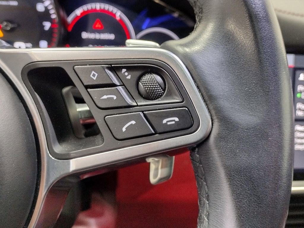 Used 2019 Porsche Cayenne S image 28