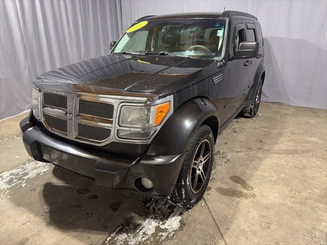 Used 2010 Dodge Nitro SE image 3