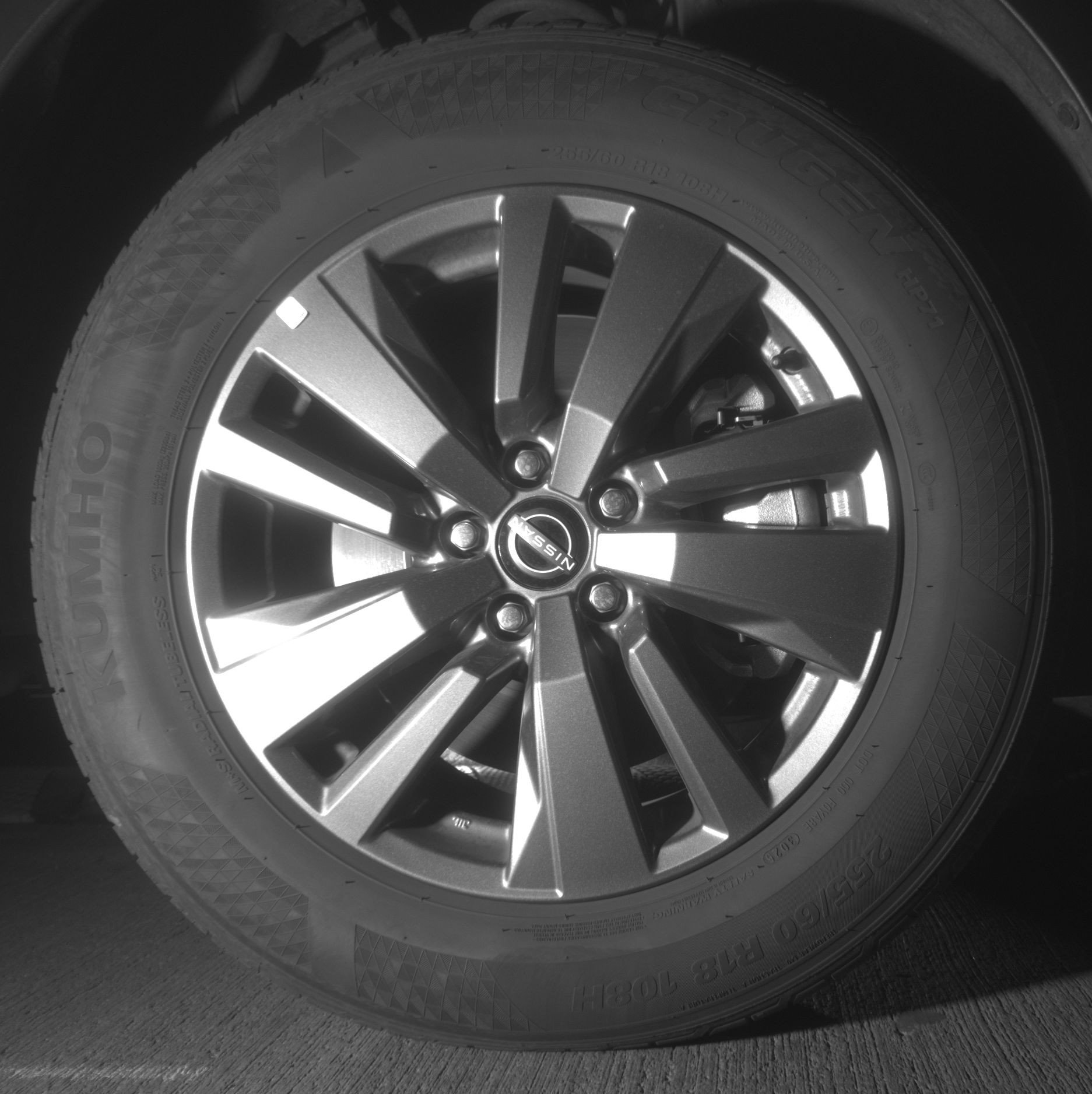 Used 2025 Nissan Pathfinder SV FWD image 13