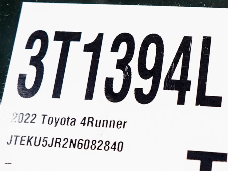 Used 2022 Toyota 4Runner Limited AWD/4WD image 31