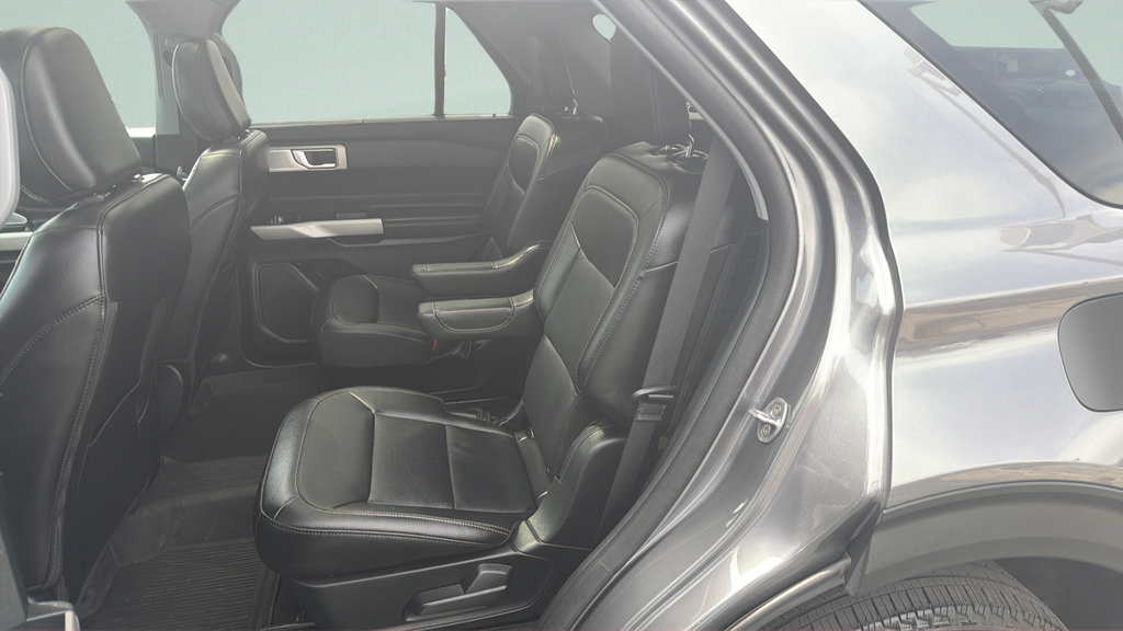Certified 2023 Ford Explorer Limited w/ Limited Technology Package AWD/4WD image 48