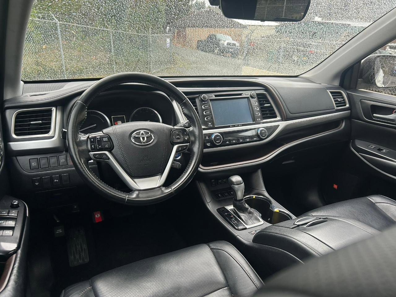 Used 2019 Toyota Highlander Limited AWD/4WD image 15