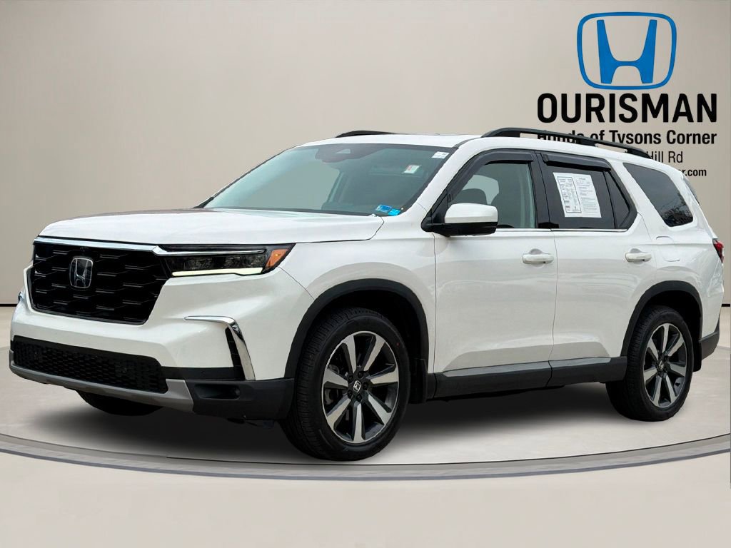 Used 2023 Honda Pilot Elite image 2