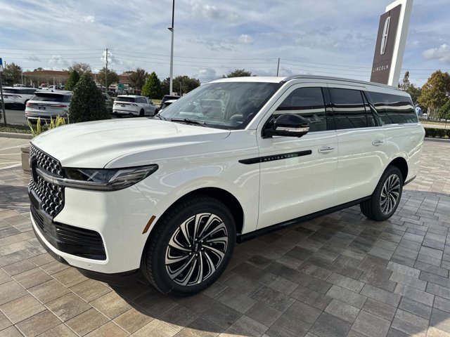 New 2025 Lincoln Navigator L Black Label image 5