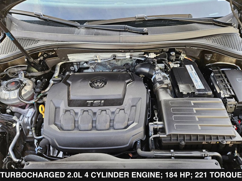 Used 2021 Volkswagen Tiguan S image 36