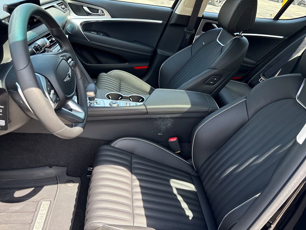 New 2026 Genesis G70 2.5T Prestige image 9