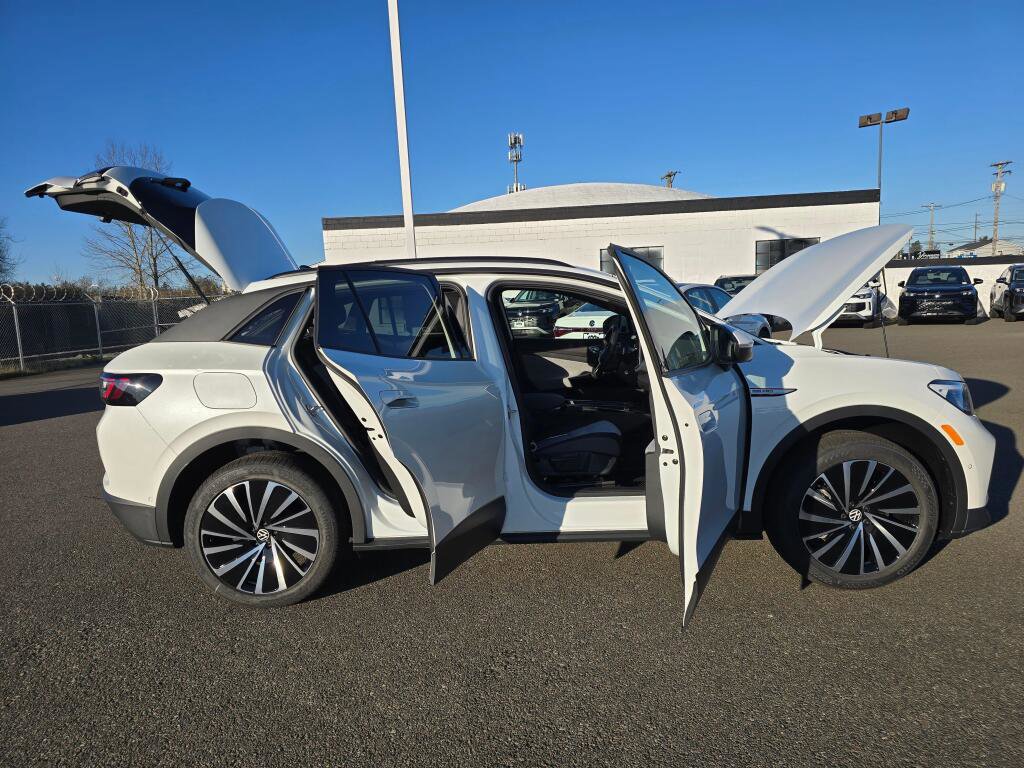 New 2026 Volkswagen ID.4 Pro image 15