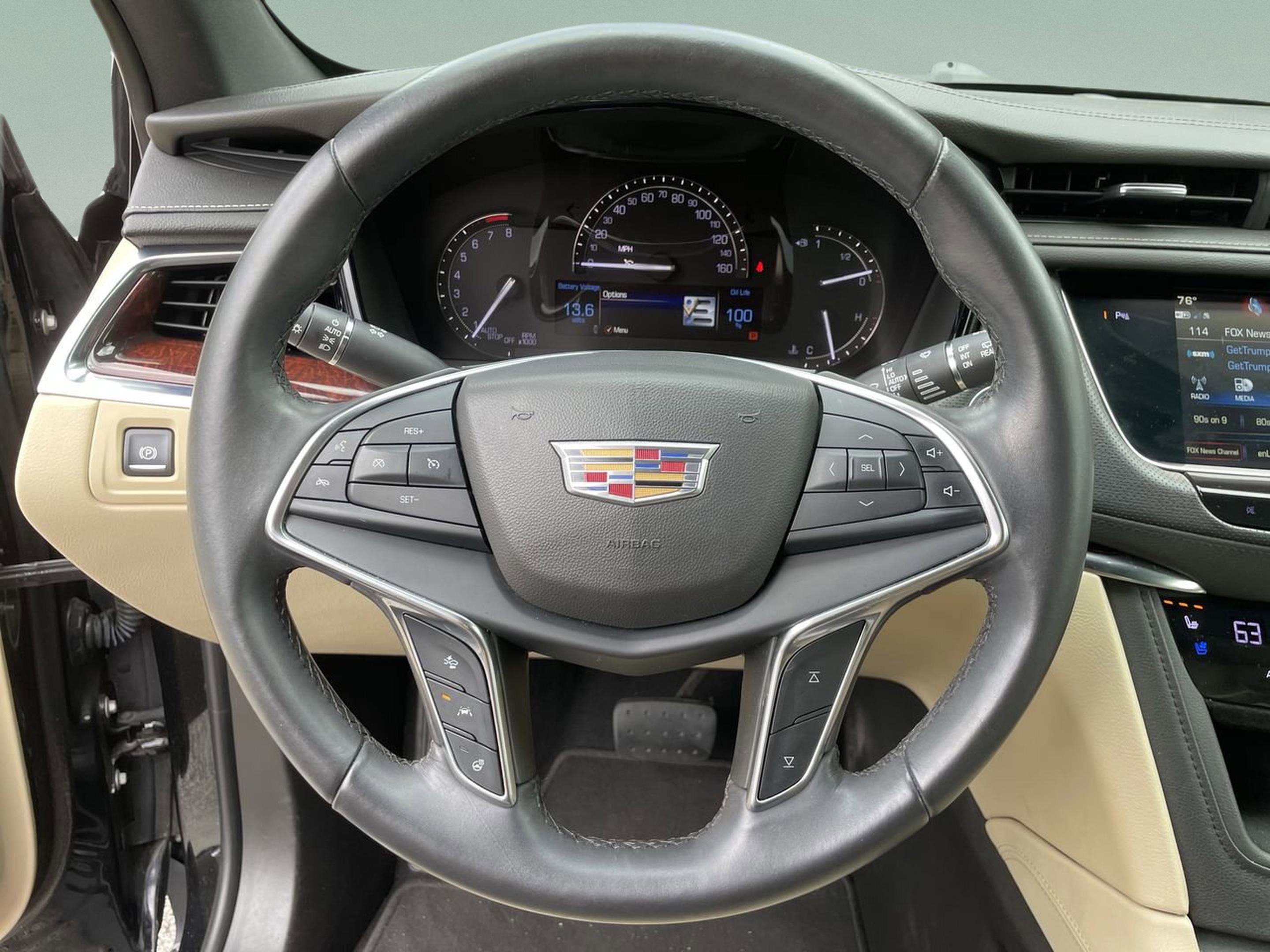 Used 2018 Cadillac XT5 Premium Luxury image 10