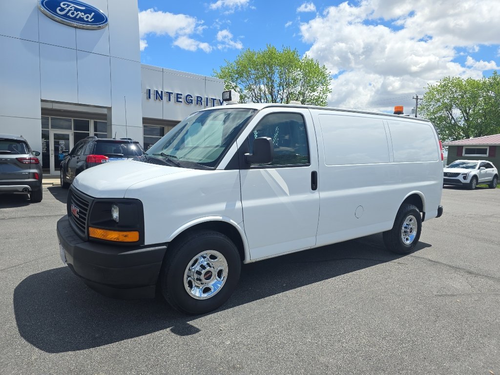 Used 2017 GMC Savana 2500 w/ All Terrain Package RWD image 2