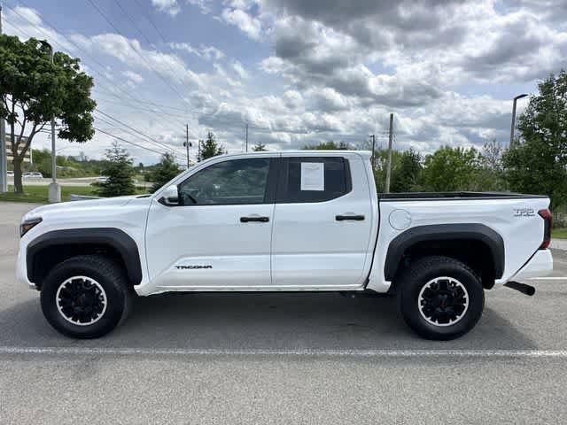 Used 2024 Toyota Tacoma TRD Off-Road w/ TRD Off Road Upgrade Package AWD/4WD image 2