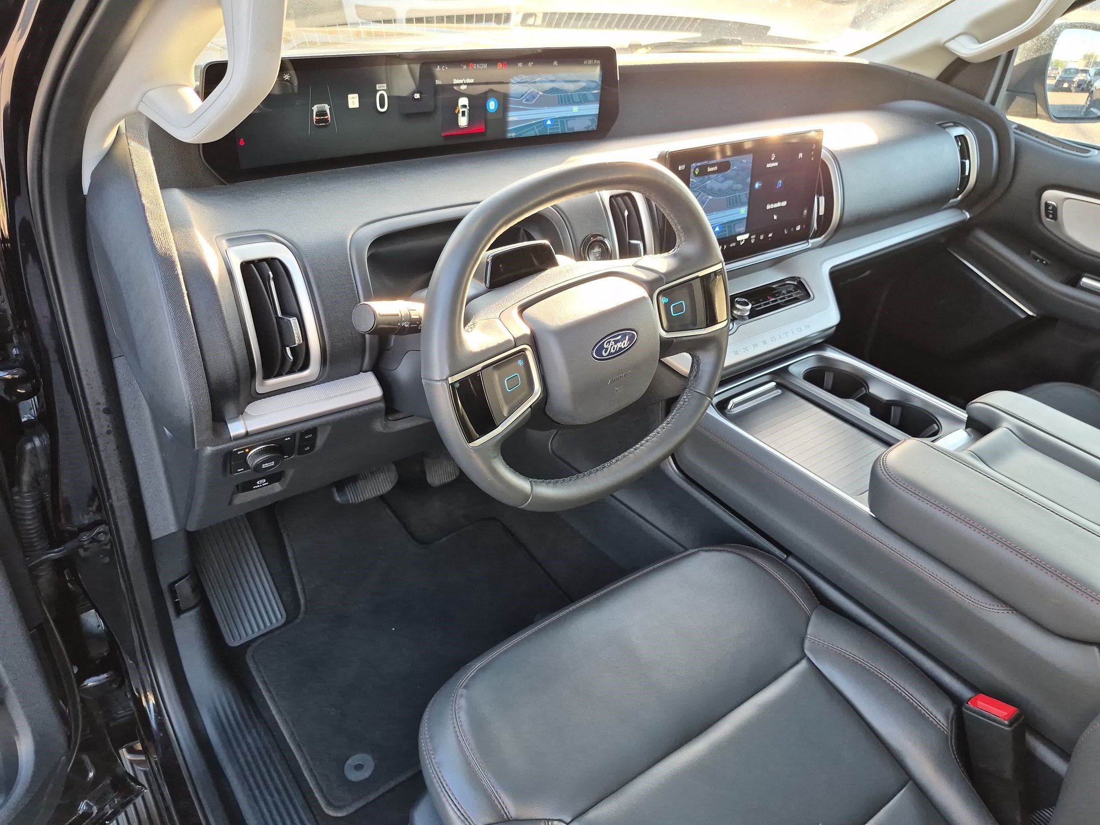 Used 2025 Ford Expedition Max Active AWD/4WD image 17