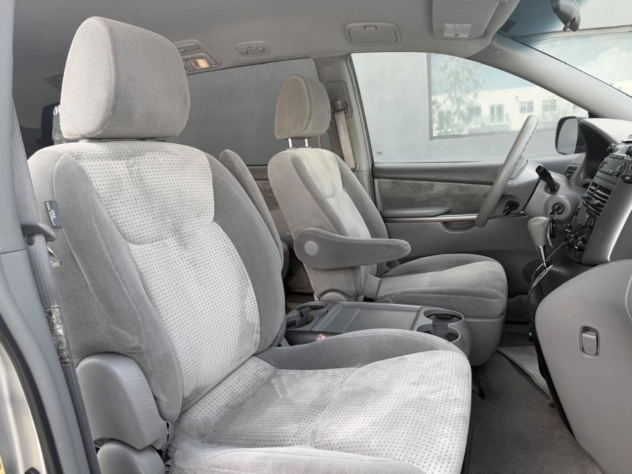 Used 2009 Toyota Sienna LE image 20