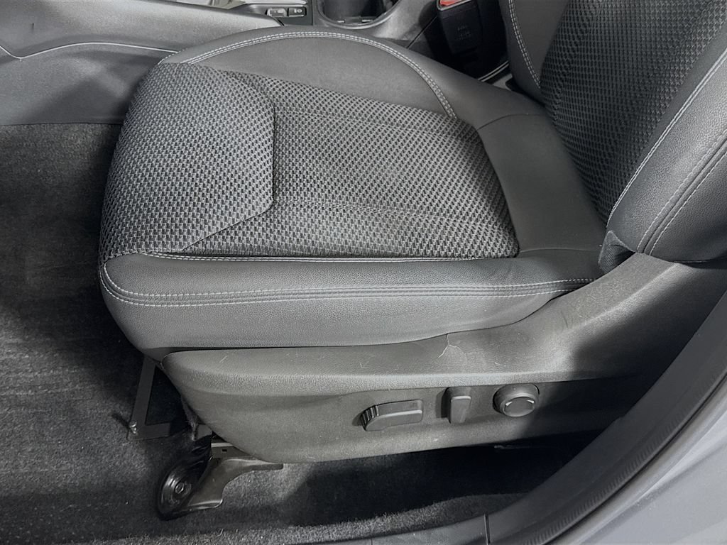Used 2020 Subaru Forester Premium AWD/4WD image 22
