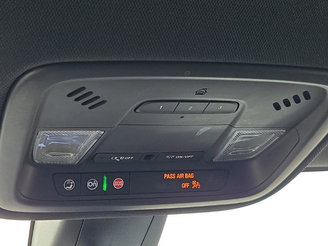 Used 2022 Chevrolet Traverse LT w/ LPO, Floor Liner Package AWD/4WD image 25