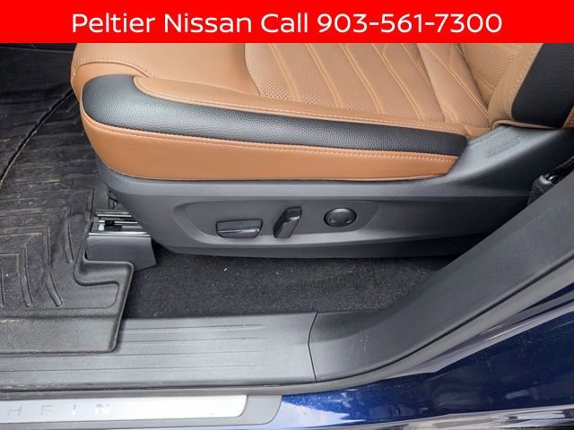 Certified 2025 Nissan Pathfinder Platinum FWD image 9