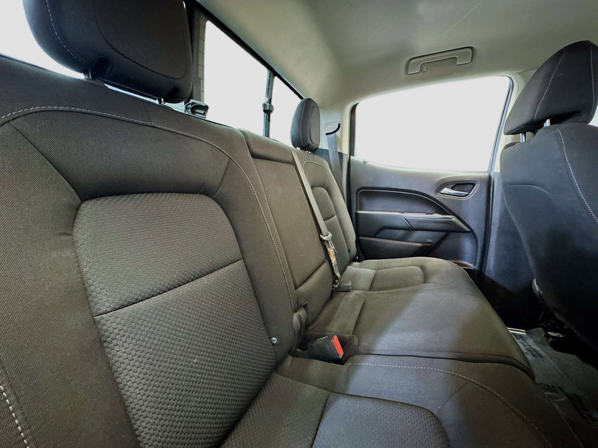 Used 2022 Chevrolet Colorado LT w/ LT Convenience Package image 16