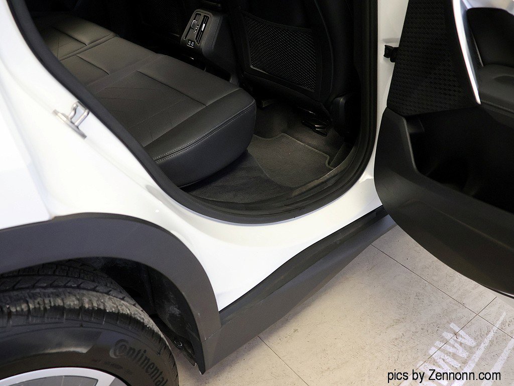 Certified 2023 BMW X1 xDrive28i w/ Convenience Package image 30