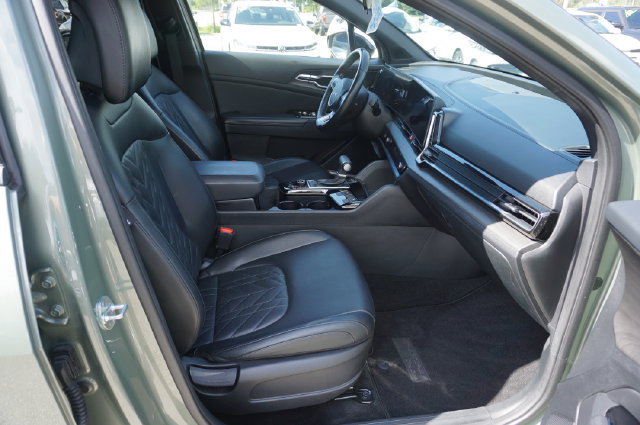 Used 2023 Kia Sportage X-Line AWD/4WD image 3