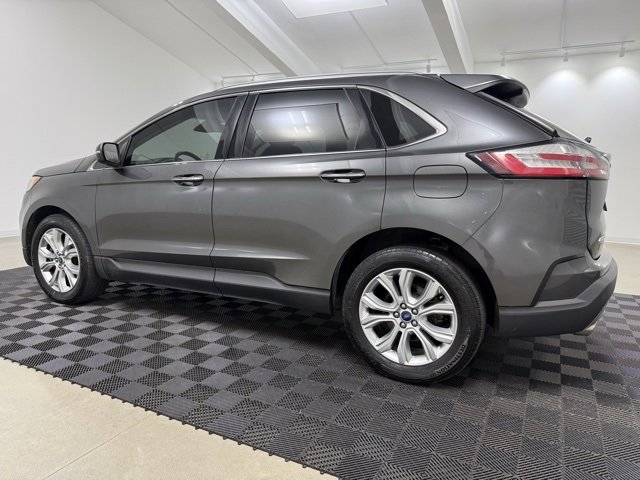 Used 2020 Ford Edge Titanium image 5
