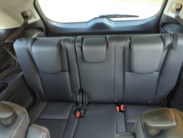 Certified 2025 Subaru Ascent Touring AWD/4WD image 29