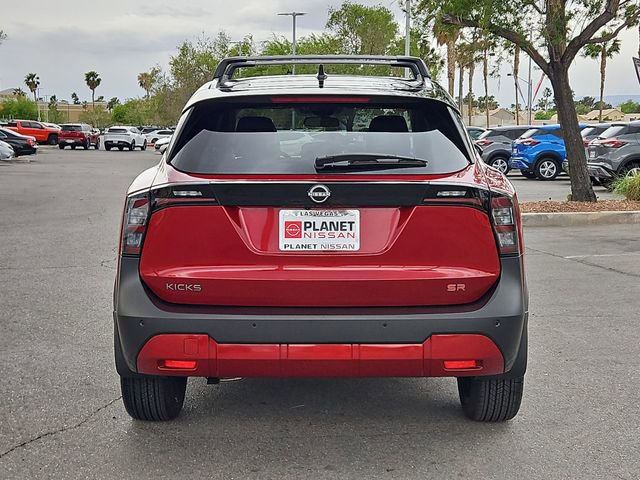 Used 2025 Nissan Kicks SR FWD image 8