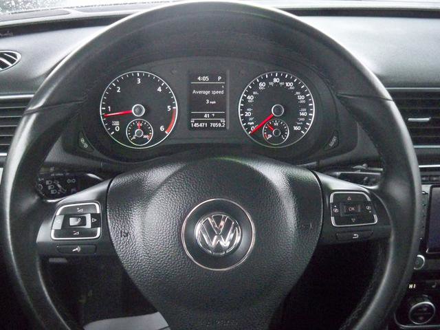 Used 2014 Volkswagen Passat TDI SEL Premium image 11