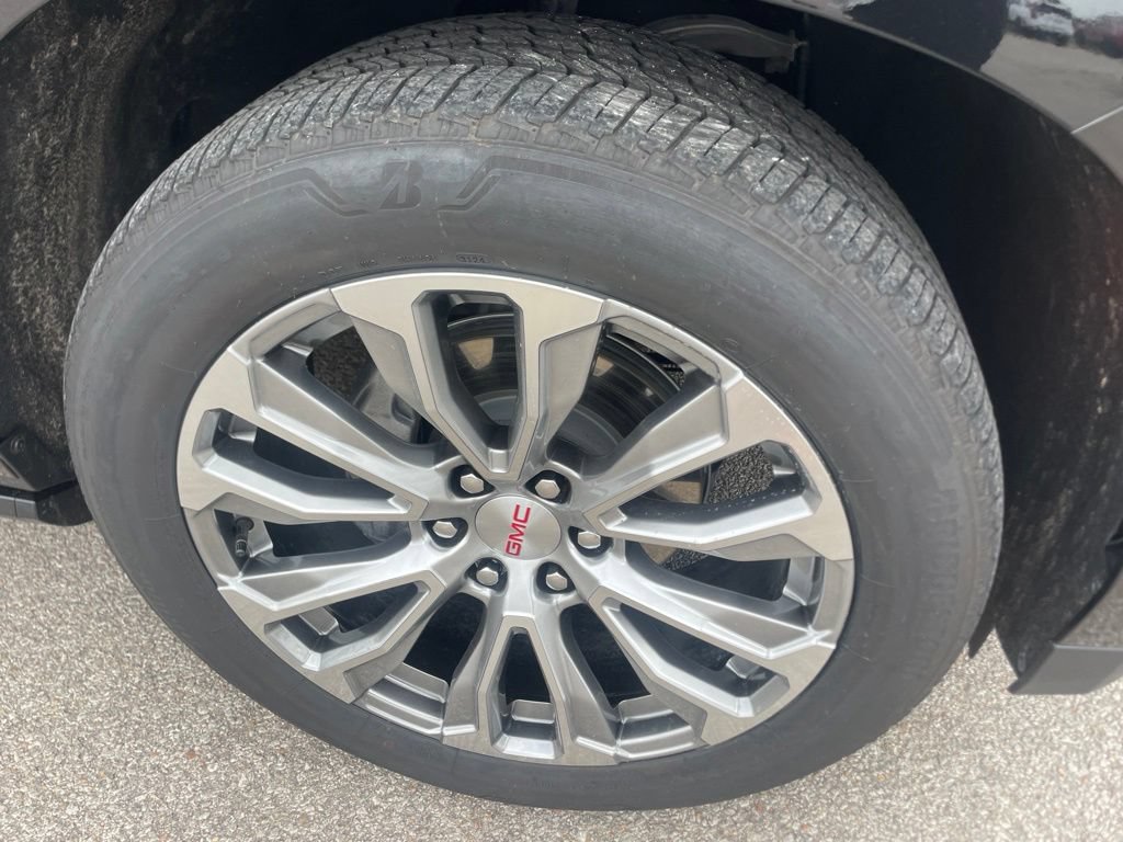 Used 2024 GMC Yukon XL Denali w/ Max Trailering Package AWD/4WD image 8