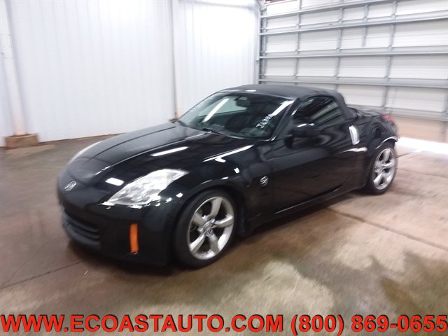 Used 2006 Nissan 350Z Touring image 4