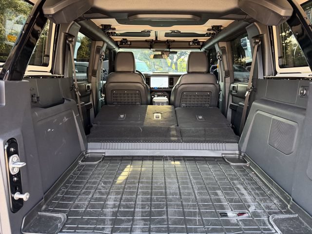 Used 2026 Ford Bronco Badlands AWD/4WD image 17