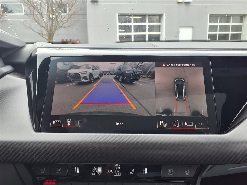 Used 2024 Audi RS e-tron GT image 17