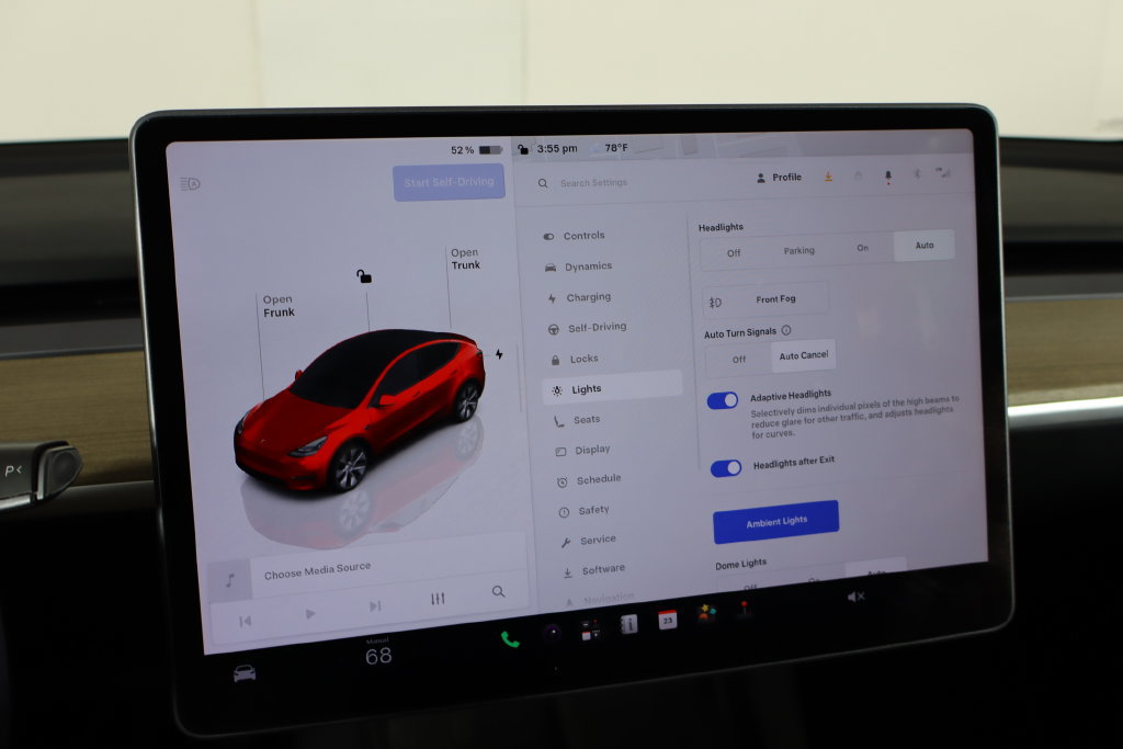 Used 2023 Tesla Model Y Long Range AWD/4WD image 33